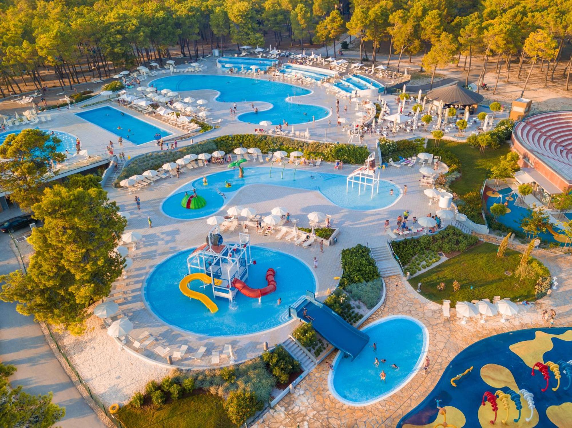 Zaton Holiday Resort Mobile Homes Nin Bagian luar foto