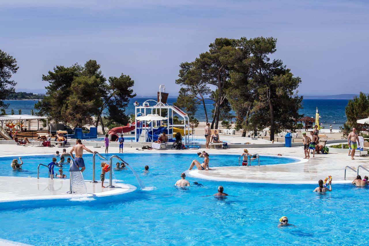 Zaton Holiday Resort Mobile Homes Nin Bagian luar foto